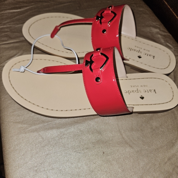 Kate Spade red patent leather sandals, women's size 10 - Picture 4 of 8